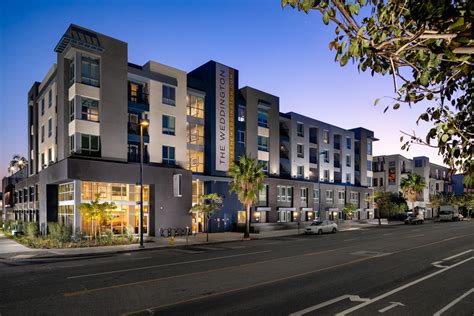 Hollywood Way Apartments has rental units ranging from 640-907 sq ft starting at 750. . Apartments for rent north hollywood